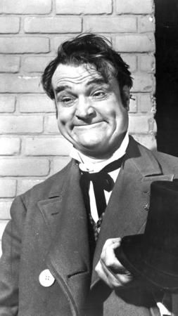 You a great comic & i loved u so...I still see you on TCM. Red Skelton collection on DVD Kids Comedy, Red Skelton, Classic Comedies, Popular Series, Belly Laughs, Comedy Tv, Tv Characters, Hollywood Actor, Classic Hollywood