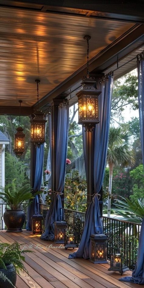 Lighting For Screened Porches, Moody Front Porch, Cottage Lighting Ideas, Dream Entryway, Porch Lighting Ideas, Porch Vibes, Front Porch Lighting, Rustic Lanterns, Casa Exterior