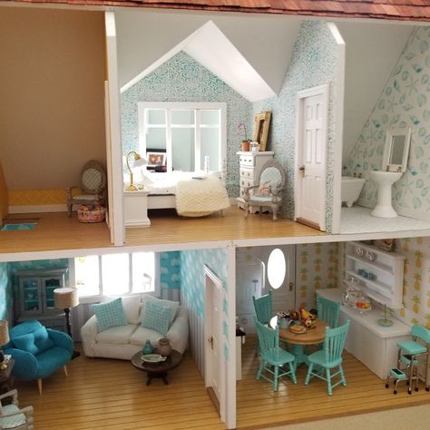 Beachside Bungalow Dollhouse Interior, Beach Bungalow Dollhouse, Beachside Bungalow Dollhouse, Bungalow Dollhouse, Beach Dollhouse, Dollhouse Remodel, Mini Trinkets, Orchid Dollhouse, Vermont Farmhouse