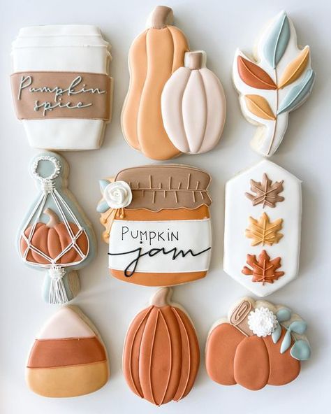 POSH FAVORS on Instagram: "Halloween is over and I’m immediately switching gears to all things fall 🍁🍂 I’ll be doing a tiny preorder for pickup around thanksgiving so keep an eye out for more info! . . Thank you @kupanahaproducts for this order to help get me out of Halloween mode! . . Most of these came from @themillerswifecustomcookies fall collections- my absolute fave is the jam jar! . . . . #poshfavors #sugarcookies #fallcookies #pumpkincookies #royalicingcookies #decoratedcookies #cookie Fall Decorated Cookies Royal Icing, Thanksgiving Cookies Decorated, Fall Decorated Cookies, Halloween Sugar Cookies Decorated, Cookie Icing Recipe, Halloween Mode, Pumpkin Sugar Cookies, Crazy Cookies, All Things Fall