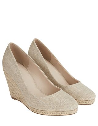 The classic court shoe gets a warm-weather spin with our Fleur espadrille wedges. In a sumptuous suede effect with an almond toe, this elegant pair boasts a ... Duchess Styles, Kate Middleton Shoes, Princess Kate Style, Princess Accessories, Royal Closet, Prince Daniel, Princess Madeleine, Princess Charlene, Prince Louis