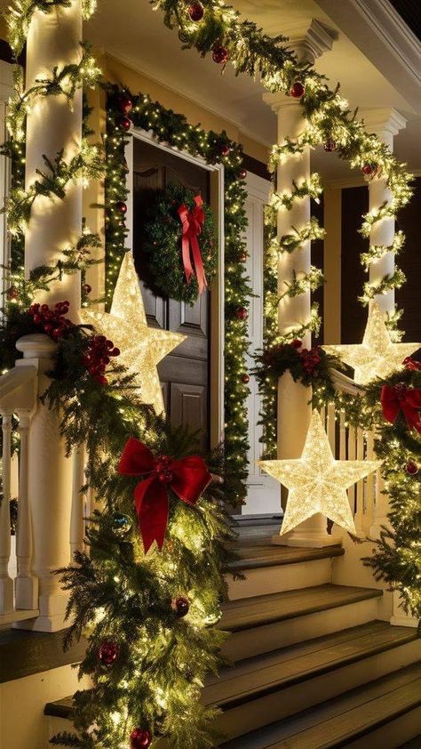 Innovative Christmas Decorations, Christmas Decor Terrace, Cute Outdoor Christmas Decorations, Outside Christmas Decorations Ideas, Porch Decorating Christmas, Christmas Doorway, Christmas Exterior, Catholic Christmas, Outside Christmas Decorations