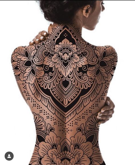 Large Back Piece Tattoo Women, Bohemian Back Tattoo, Feminine Full Back Tattoos, Women Full Back Tattoo, Back Ornamental Tattoo, Full Back Piece Tattoos For Women, Back Henna Tattoo, Ornamental Back Piece, Backpiece Tattoo For Women