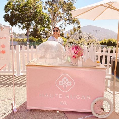 Cotton Candy Machine Rental, Cotton Candy Wedding Bar, Cotton Candy Cart Ideas, Cotton Candy Display, Wine Trailer, Cotton Candy Business, Cotton Candy Bar, Saloon Party, Cotton Candy Stand