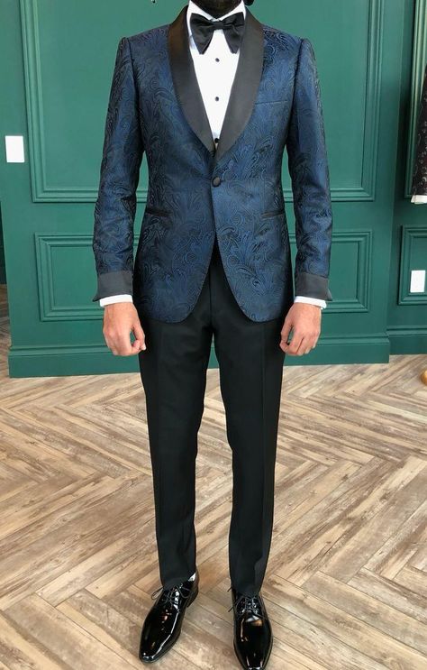 Ball Tuxedo For Men, Walima Suit For Men, Prom Attire For Guys 2023, Mens Wedding Suits 2023, Reception Tuxedo Grooms Indian, Weeding Dress 2023 Men, Royal Blue Suit Men Wedding Mens Fashion, Blue Tuxedo For Men Wedding, Unique Wedding Suits Men