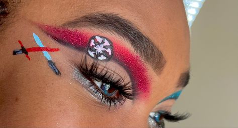 Starwars Makeup Looks, Star Wars Themed Makeup, Star Wars Makeup Looks, Star Wars Eye Makeup, Star Wars Inspired Makeup, Star Wars Makeup Ideas, Derby Makeup, Bout Makeup, Star Wars Hair