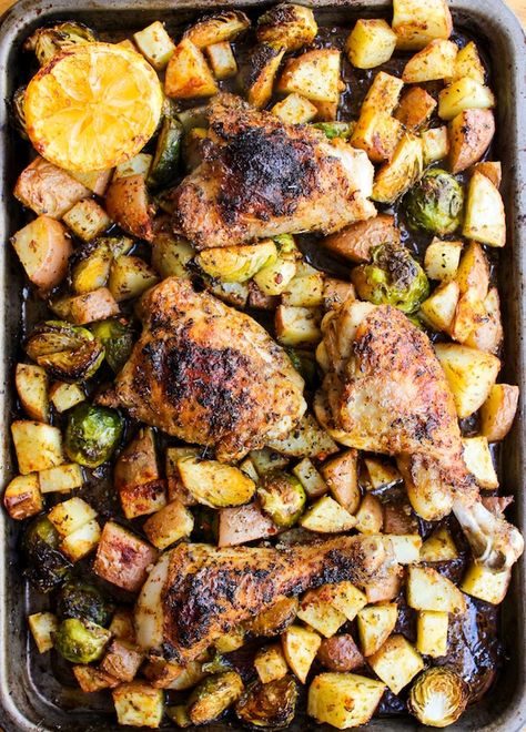 One Pan Chicken with Lemon Garlic Potatoes & Brussels Sprouts - A Saucy Kitchen Potatoes And Brussel Sprouts, Weeknight Chicken, Chicken With Lemon, Asparagus Recipes, Chicken And Potatoes, Seasoned Potatoes, Whole30 Dinners, One Pan Chicken, Garlic Potatoes