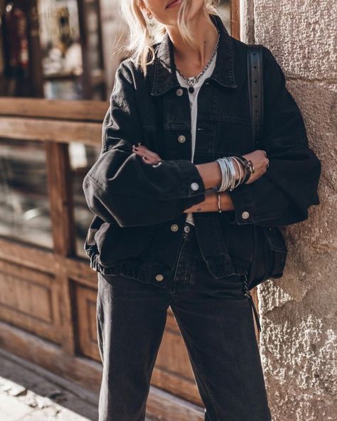 Lisa Fischer, Boyfriend Jacket, Romper And Jacket, Looks Street Style, Black Denim Jacket, 가을 패션, Mode Inspiration, Drop Shipping, Metal Buttons