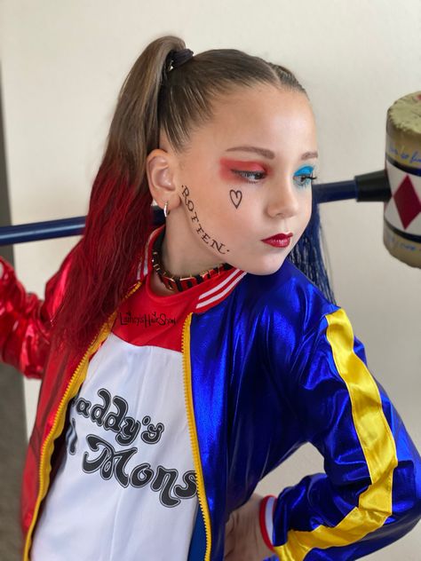 Harley Quinn Costume Kids, Arley Queen, Pinup Makeup, Harley Quinn Makeup, Pin Up Makeup, Baby Cosplay, Arctic Fox Hair Color, Book Day Costumes, Halloween Makeup Pretty