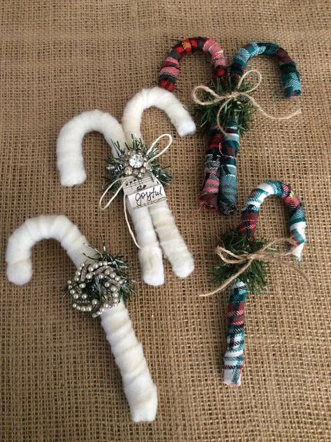 common ground : All About Home #20 Christmas Specials, Candy Cane Decorations, Diy Winter, Candy Cane Ornament, Christmas Ornaments Homemade, Winter Diy, Primitive Christmas, Christmas Ornament Crafts, Christmas Ornaments To Make