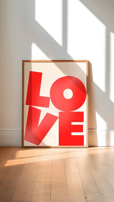 Cette affiche LOVE est dessinée imprimée et envoyée depuis Lyon. Pour une décoration gourmande. Frais de port offerts à partir de 60€ d'achat ! 💌 Art Love, Posters Design, Diy Posters, Love Poster, Tableau Design, Red Rooms, Love Posters, Illustration Wall Art, Typographic Design