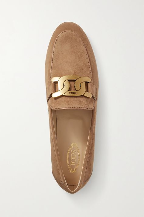 10 Chic French Spring Outfits To Wear All Season Long Loafers Women Outfit, Prada Loafers, Loafers Women, Gucci Loafers, Tods Shoes, Elegant Shoes, French Women, Leather Trainers, Monogrammed Leather