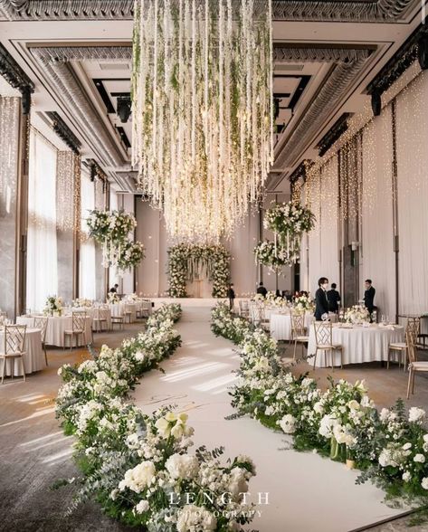 Indoor Wedding Decorations, Indoor Wedding Reception, White Weddings Reception, White Wedding Decorations, Indoor Wedding Receptions, Wedding Venues Indoor, Indoor Wedding Ceremonies, Dream Wedding Decorations, White Wedding Theme