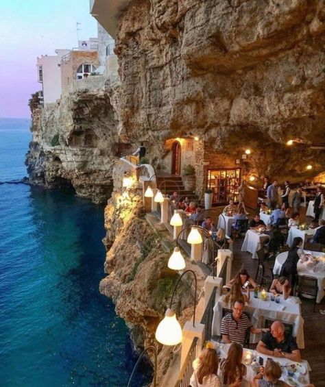 Cave Restaurant, Italy Restaurant, Summer To Do List, Italy Holidays, Puglia Italy, Europe Summer, Destination Voyage, Italian Summer, Dream Destinations