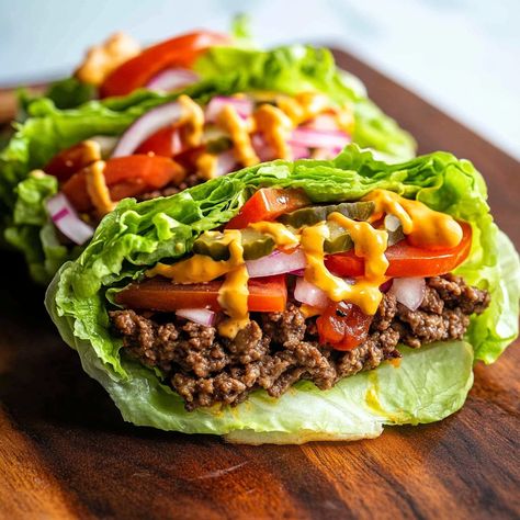 Lettuce Wrap Cheeseburger, Lettuce Wrap Burger Healthy, Lettuce Wrap Burger, Burger Lettuce Wraps, Lettuce Burger, Burger Lettuce, Lettuce Burgers, Lettuce Wrapped Burger, Classic Burger