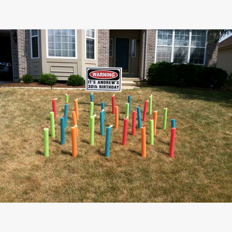 40th Birthday Lawn Decorations Funny, 60th Birthday Yard Pranks, 60th Birthday Signs Funny, Yard Pranks Ideas Funny, Birthday Pranks For Adults, Yard Pranks, Birthday Funnies, 60th Birthday Theme, 30th Birthday Sign