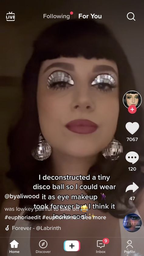 Disco Ball Eye Makeup, Mirrorball Makeup Look, Mirror Ball Makeup, Disco Ball Makeup, Eye Makeuo, Disco Makeup, Eras Outfit, Ball Makeup, Dopamine Dressing