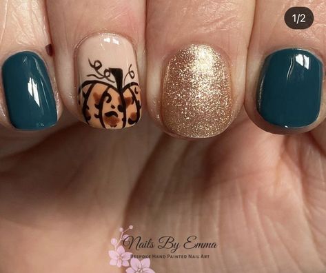 Teal Fall Nails, Blue Fall Nails, Ongles Halloween, Fall Toe Nails, Fall Gel Nails, Fall Nail Art Designs, Pumpkin Nails, Cute Nails For Fall, Cute Gel Nails