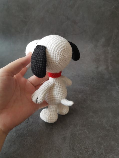 Handmade Snoopy Inspired Doll Crochet Snoopy Inspired - Etsy Crochet Snoopy, Crochet Princess, Crochet Angels, Diy Crochet Patterns, Dog Crochet, Dog Doll, Snoopy Wallpaper, Doll Crochet, Princess Dolls