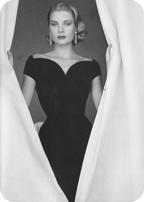 Grace Kelly. Oud Hollywood, Klasik Hollywood, Glamour Vintage, Look Retro, Sonakshi Sinha, Actrices Hollywood, Princess Grace, فستان سهرة, Hollywood Glam