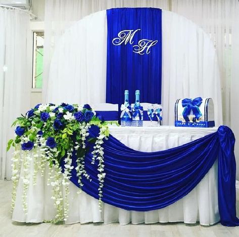 Royal Blue And White Backdrop, Wedding Ceremony Decorations Indoor, Royal Blue Wedding Theme, Blue Wedding Centerpieces, Blue Wedding Decorations, Wedding Background Decoration, White Wedding Theme, Royal Blue Wedding, Blue Themed Wedding