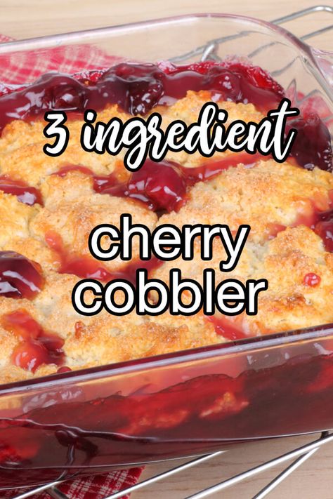 Capirotada Recipe, Berry Cobbler Recipes, Cherry Cobbler Recipe, Cobbler Recipes Easy, Boxed Cake Mixes Recipes, Cake Mix Desserts, Fruit Cobbler, Torte Cupcake, Cherry Desserts