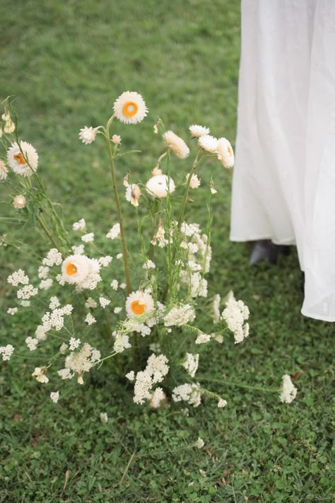 Flowers Installation, Flower Aisle, Backyard Ceremony, Wedding Theme Design, White Wildflowers, Prairie Garden, Colorful Wedding Flowers, Aspen Wedding, Floral Installation