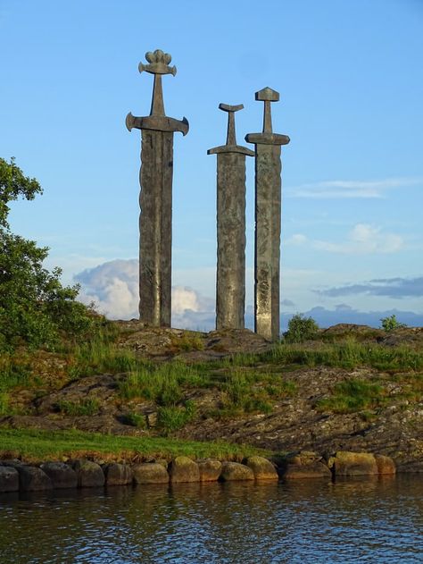 Monument to Viking Peace, Stavanger (Norway) Stavanger Norway, Viking Village, Stavanger, Dark Souls, Fantasy Landscape, Scandinavia, Belize, Travel Pictures, Swords