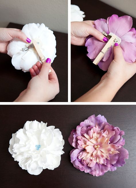 white flower for hair with "something blue" in the middle. maybe some blue bottons along with the beads? Hair Flower Tutorial, Hair Flowers Diy, Hairbow Tutorials, Wedding Hair Flower, Crochet Hairband, Black Hair Accessories, Diy Wedding Hair, Diy Flores, Flower Hair Pieces