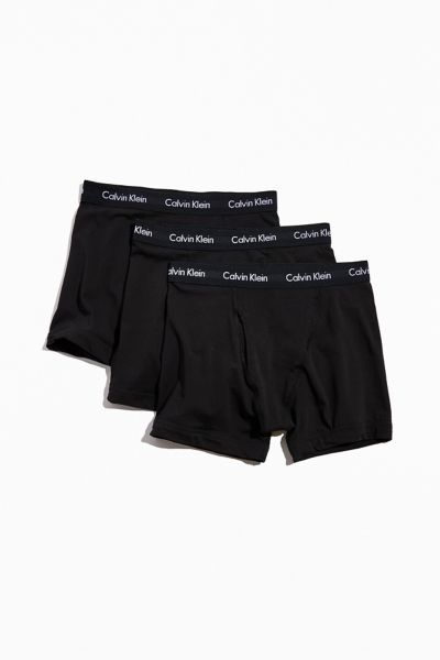 Solid color fitted boxer briefs from Calvin Klein. Fitted with a logo-topped stretch waistband.Content + Care. Includes 3 pairs Machine wash Imported Casual Fitted Boxer Briefs With Logo Waistband, Sporty Black Boxer Briefs With Logo Waistband, Fitted Boxer Briefs With Logo Waistband, Calvin Klein Stretch Solid Color Boxer Briefs, Calvin Klein Stretch Boxer Briefs, Fitted Cotton Boxer Briefs For Streetwear, Calvin Klein Stretch Boxer Briefs With Logo Waistband, Calvin Klein Boxer Briefs For Sports, Calvin Klein Solid Color Sports Boxer Briefs