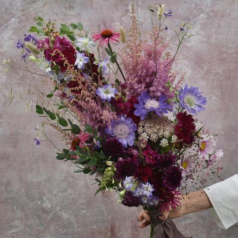 DAYS OF DAHLIA on Instagram: “Snippet from yesterday’s wedding, more on this purple and burgundy dream soon. A collaborative growing effort from ourselves,…” Presentation Bouquet, Floristry Techniques, Purple And Burgundy, Expect Nothing, Floral Design Studio, Hand Tied Bouquet, Floral Studio, Mother And Daughter, South West