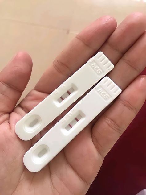 Pregnant Test Positive Prank, Pt Positive Result Prank, Pregnancy Test Photos Positive, Positive Pregnancy Test Pictures Prank, Pregnancy Test Pictures, Pregnancy Tester Positive Prank, Pregnancy Prank Picture, Fake Pregnancy Test Positive, Pregnancy Test Prank