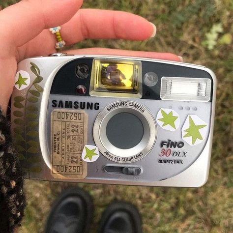 Samsung Camera, Living In London, Camera Digital, Samos, Foto Ideas Instagram, My Vibe, Photo Dump, Pretty Pictures, Dream Life