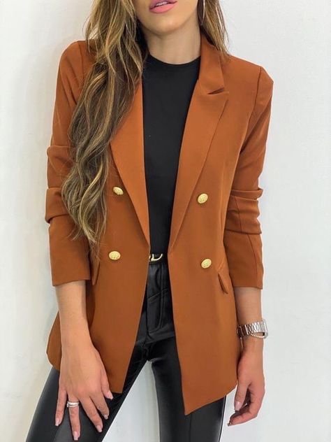 Stile Hijab, Blazer Outfit, Style Blazer, Brown Blazer, Casual Work Outfits, Mode Inspo, Blazer Outfits, Work Outfits Women, 가을 패션