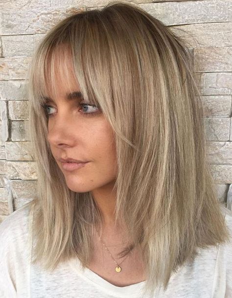 Medium Length Hair With Bangs, Mid Length Layered Haircuts, Straight Hairstyles Medium, How To Cut Bangs, Layered Hairstyles, Haircut Styles, Mid Length Hair, Haircuts With Bangs, Medium Hair Cuts