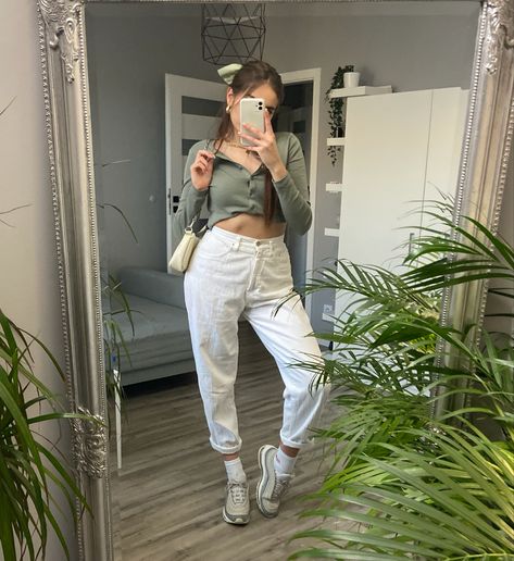 Outfit | nike air max 97 | Fashion | casual style | vintage | selfie | outfit daily | crop top Nike Air 97 Outfit Women, Airmax 97 Outfit Women, Airmax 97 Outfit, Air Max 97 Outfit Women, Nike Air Max 97 Outfit, Air Max 97 Outfit, Fit Selfie, Outfit Nike, Casual Shoes Outfit