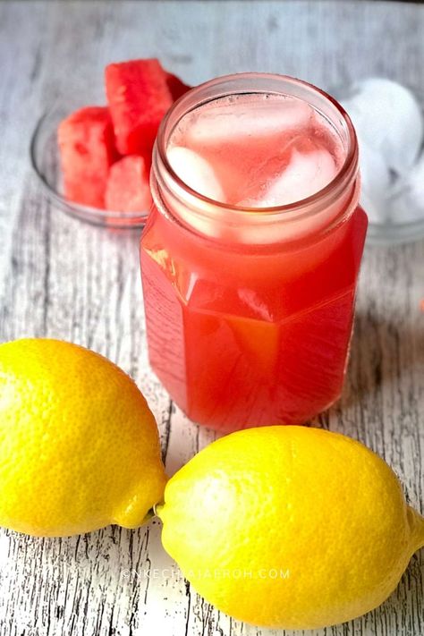 Homemade Watermelon Lemonade (Easy and Refreshing) Watermelon Appetizer, Fresh Watermelon Juice, Lemon Juice Recipes, Best Watermelon, Healthy Lemonade, Fun Summer Drinks, Watermelon Drink, Watermelon And Lemon, Summertime Recipes