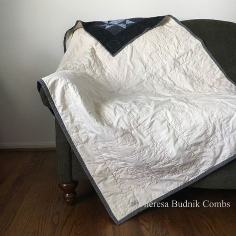 Muslin is a great fabric to put on the back of a quilt.Reasons Why I Love Using Muslin for Quilt Backs – T-Bud Co. Creative Muslin Fabric Quilt, Muslin Quilt, Backing A Quilt, Making Quilts, Quilt Backs, Quilt Backing, String Quilts, Baby Boy Quilts, Muslin Swaddle Blanket