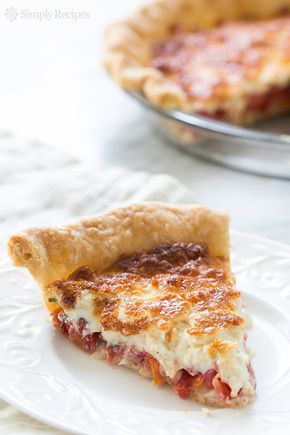 Tomato Pie Recipe, Frozen Pie, Tomato Pie, Cheesy Bread, Homemade Pie Crusts, Pie Crust Recipes, Pie Shell, Savory Pie, Paula Deen