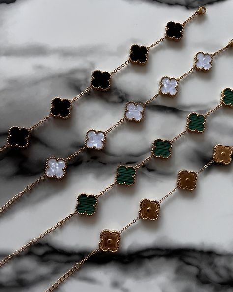 Surprise sale on clover collection! Grab your favourites before stock out! ✅Waterproof ✅Tarnish resistant ✅Hypoallergenic #jewelry #blackclover #cloverjewelry #bracelets #goldjewellery #silverjewelry #giftforher #jewellery #jewelryaddict #jewelryoftheday #goldplated Clover Bracelets, Al Qur'an Aesthetic, Clover Jewelry, Clover Bracelet, Lucky Bracelet, Hair Accessories Jewelry, Gold Plated Jewelry, Jewelry Plate, Hair Jewelry