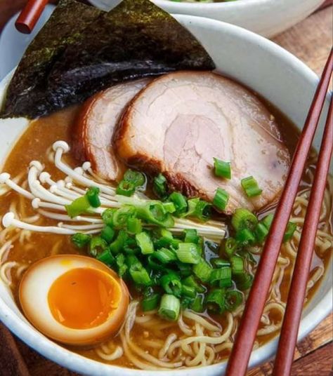 Homemade Ramen Broth, Ajitsuke Tamago, Chashu Pork, Ramen Eggs, Tonkatsu Ramen, Pork Ramen, Ramen Broth, Ramen Recipe, Tonkotsu Ramen