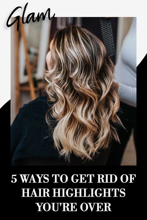 Knowing the type of highlights you have makes deciding which way to cover them easier and faster. Of course, you might not want to eliminate your highlights altogether, and there are also ways to lower their intensity. We know having the same hairstyle for too long can get boring, so we rounded up five ways to eliminate hair highlights you're over. #hair #haircare #highlights #hairstyle Highlighted Hair, 5 Ways, Hair Highlights, You Can Do, Beauty Hacks, Hair Care, Highlights, Hair Styles, Hair