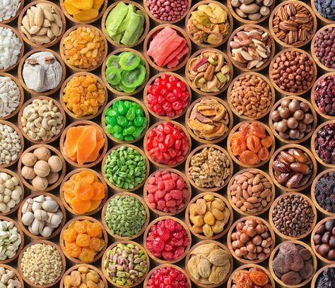 Healthy Snack Mix, Nuts And Dried Fruit, Background Sweet, Fruit Background, Candy Background, Hot Desserts, Assorted Nuts, Dark Chocolate Candy, Organic Nuts