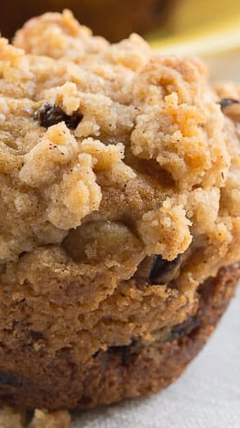 Cinnamon Raisin Recipes, Raisin Muffins Cinnamon, Cinnamon Raisin Muffins Recipes, Applesauce Raisin Muffins, Banana Raisin Muffins, Oatmeal Raisin Muffins Moist, Apple Raisin Muffins, Raisin Cupcakes, Raisin Biscuits Recipe