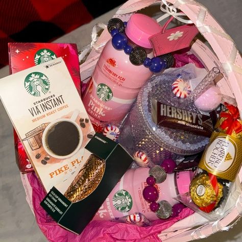 STARBUCKS PINK GIFT BASKET Starbucks Gift Basket Ideas, Starbucks Gift Baskets, Pink Drink Starbucks, Pink Gift Basket, Strawberry Acai, Starbucks Accessories, Starbucks Gift, Medium Roast Coffee, Pink Starbucks