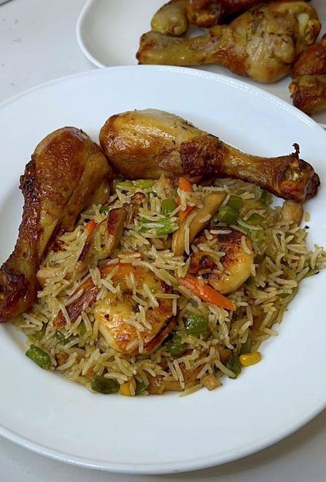 Chinese Rice Fried, African Food Ideas, How To Make Coconut Rice, How To Cook Fried Rice, How To Make Fried Rice, Coconut Rice And Chicken, Shredded Chicken Thighs, Fried Rice And Chicken, Coconut Fried Rice