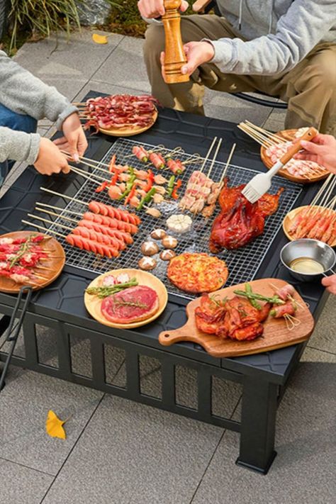 Korean Bbq Camping, Barbecue Aesthetic, Fish Grill, Elegant Food, Bbq Picnic, Yummy Comfort Food, Picnic Food, Appetizer Salads, English Food