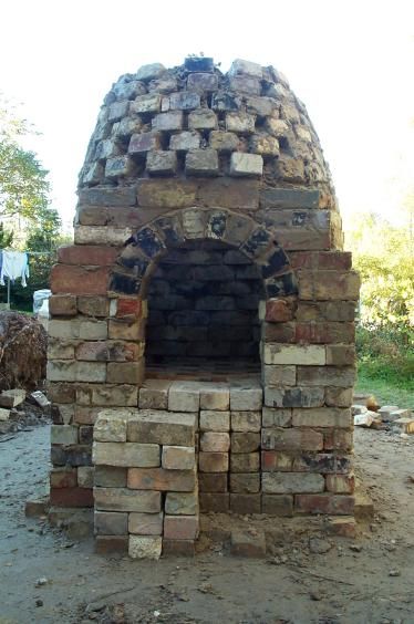 Peter's Pottery: My Woodfired Kilns, all 7. Ceramic Kiln, Raku Kiln, Pottery Kiln, Wood Kiln, Making Pottery, Ceramics Studio, Clay Studio, Raku Pottery, Pizza Ovens