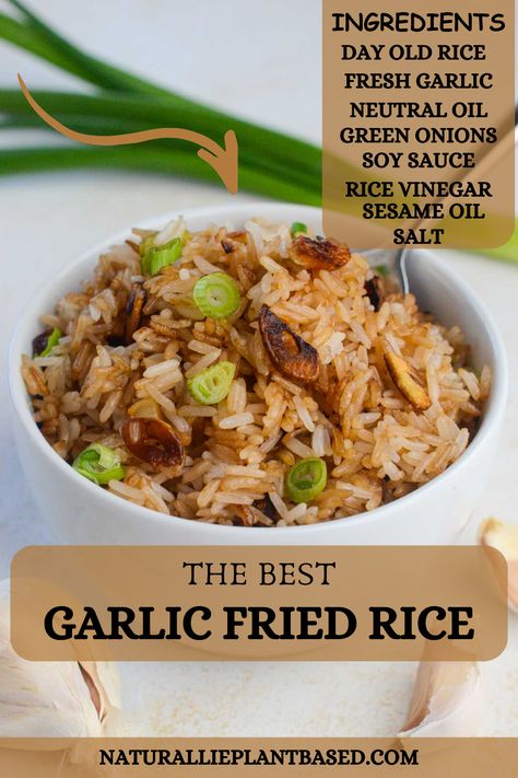 Garlic Fried Rice: Crispy, Flavorful, & Easy! Craving delicious comfort food? This garlic fried rice is the answer! Made with simple ingredients and bursting with garlicky goodness, it's perfect for a quick weeknight meal. Plus, it's easily customizable - add your favorite protein for a complete dish! Rice And Bean Lunch Bowls, Meal Prep White Rice, Vegan Garlic Fried Rice, Crispy Garlic Rice, Ginger Fried Rice, Healthy Rice Dishes, Garlic Rice Recipes, Delicious Fried Rice, Healthy Fried Rice