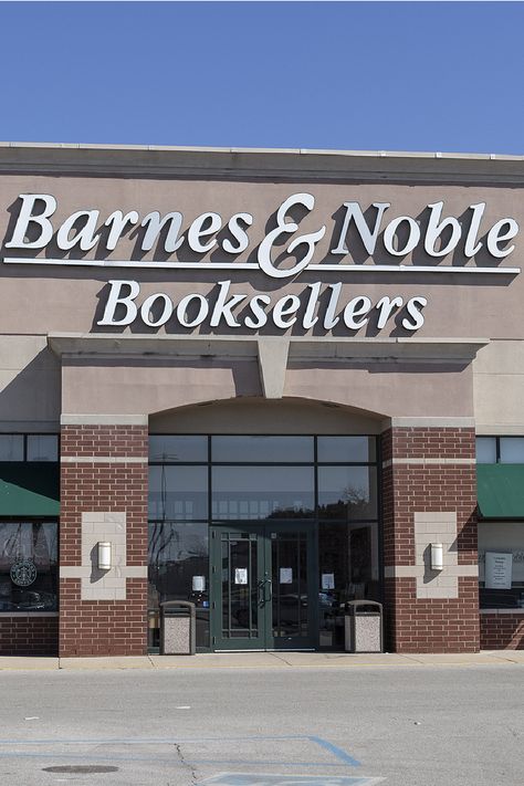 Barnes & Noble is Giving Kids Free Books This Summer Kids Activities Blog Summer Kids Activities, Nana Aesthetic, Judy Moody, Barnes And Noble Books, Free Kids Books, Pete The Cats, Vintage Mall, Swiss Family Robinson, The Giant Peach